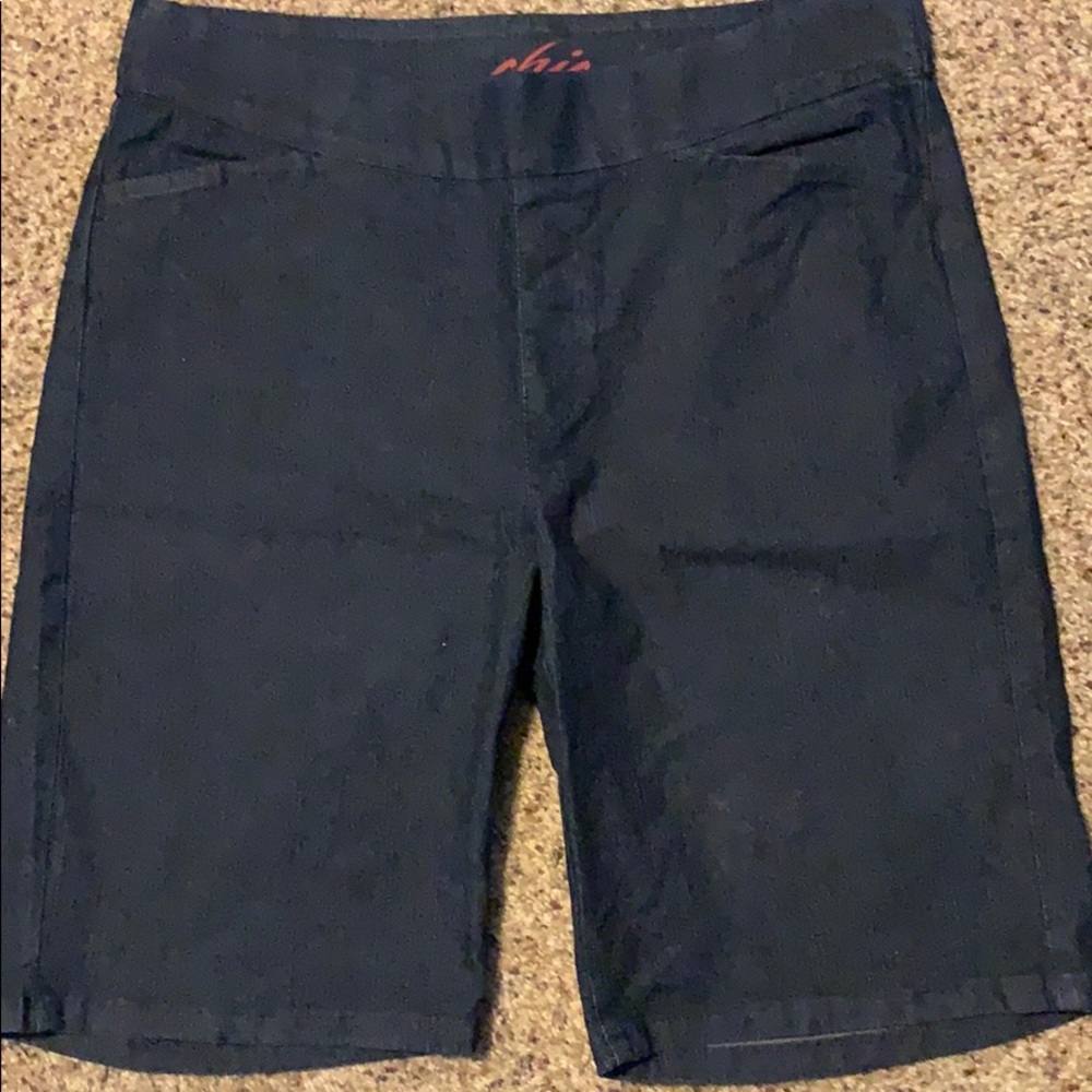 Chic denim shorts